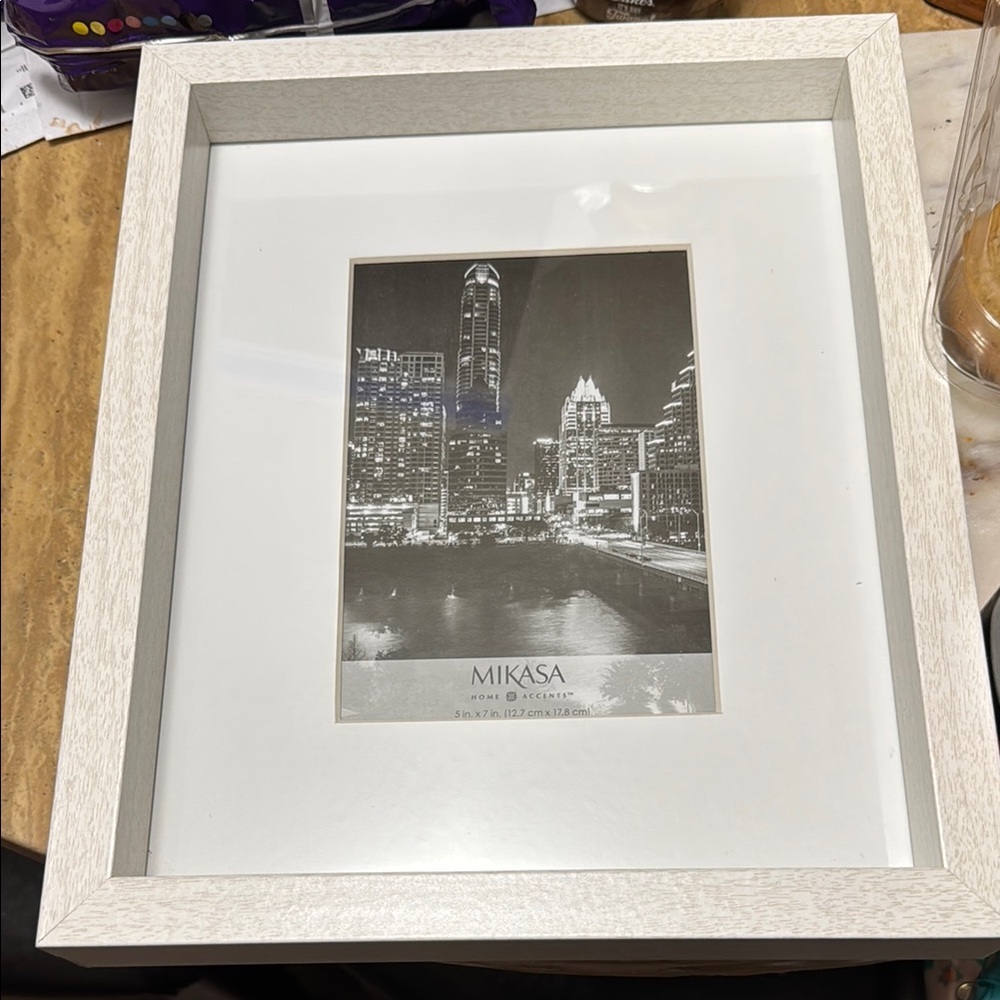 Mikasa 5x7 gallery frame